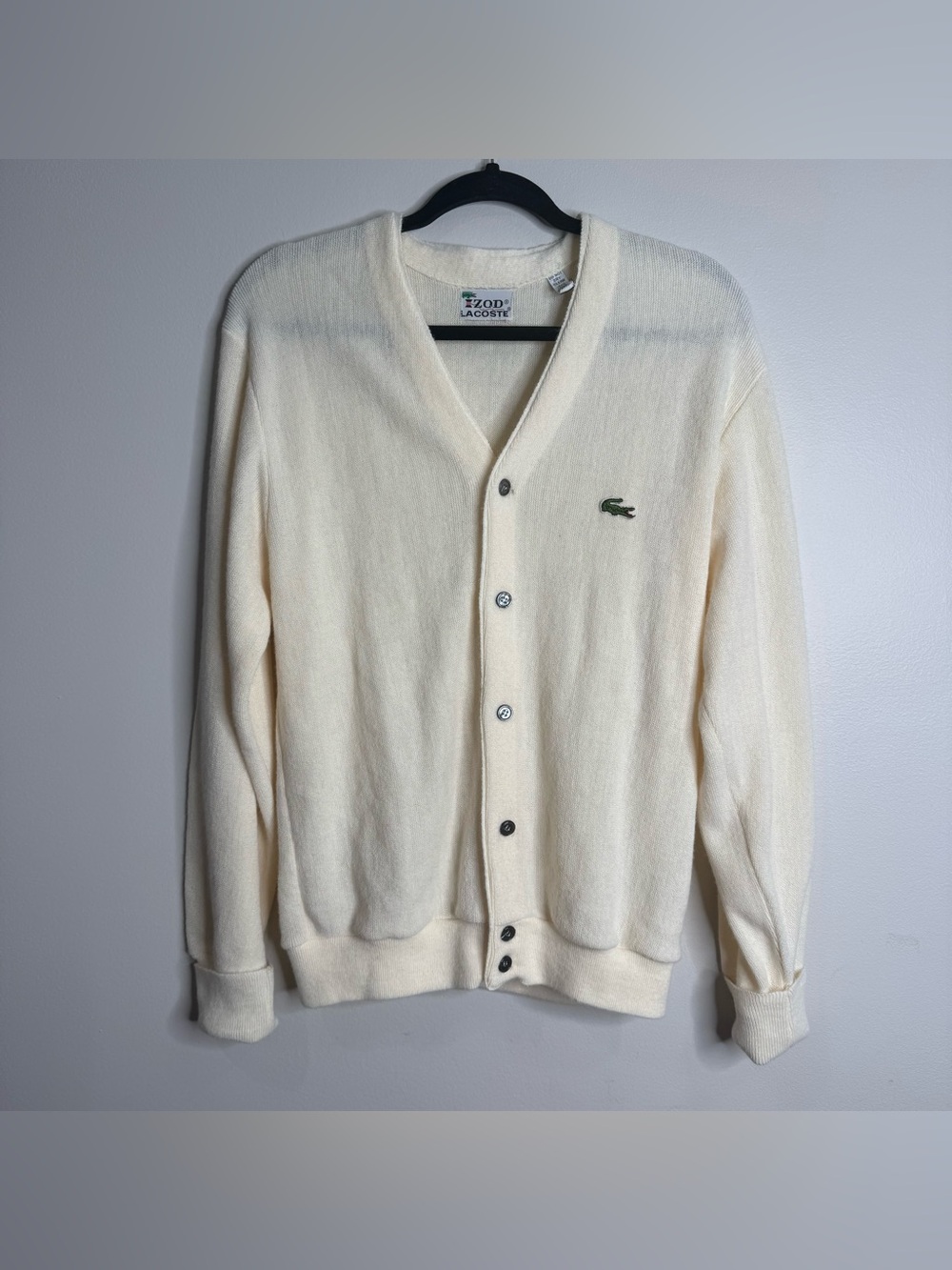 VTG Izod Lacoste Cream Cardigan V-neck Sweater Gator Size Medium Men’s Preppy